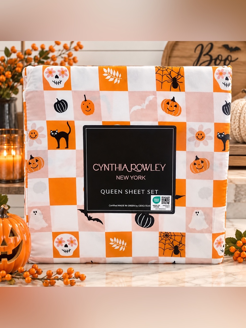 NWT Celebrate Halloween with the Cynthia Rowley Queen Sheet Set.